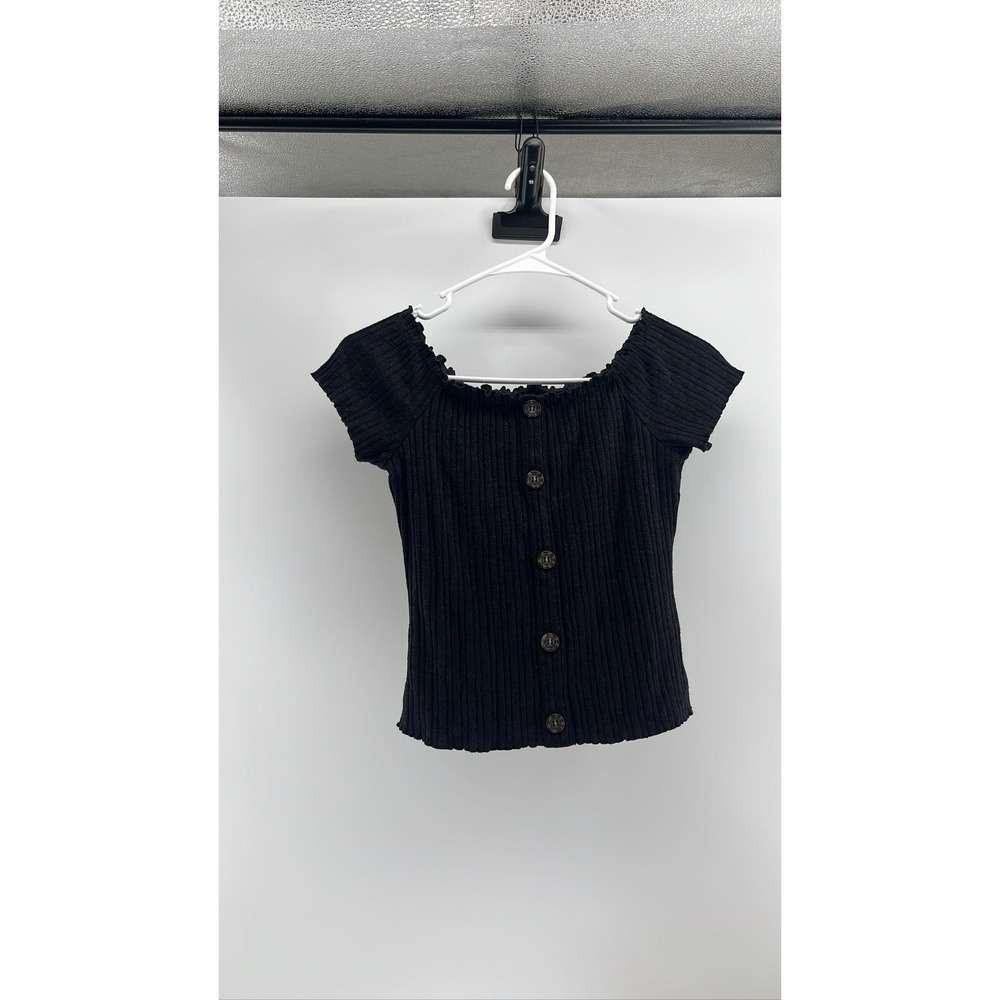 Women Black Ribbed Off Shoulder Short Sleeve Crop Top Button Front
